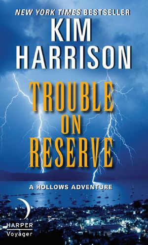 [The Hollows 10.50] • Trouble on Reserve